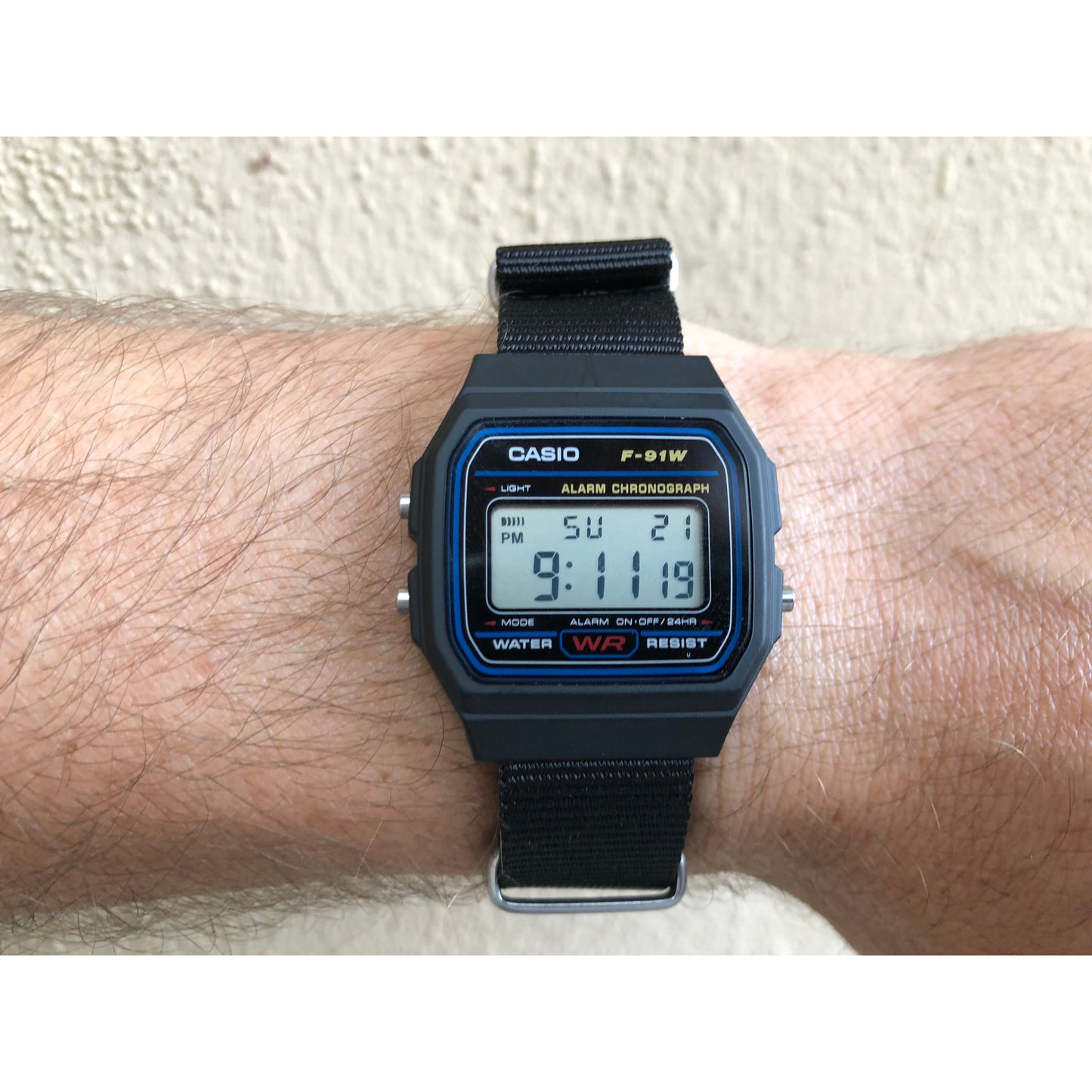 Black f91W with Black Strap